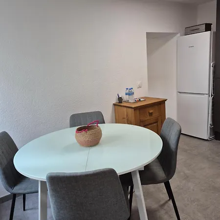 Renovated - Swiss Border גאייאר